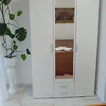 아파트 Ina